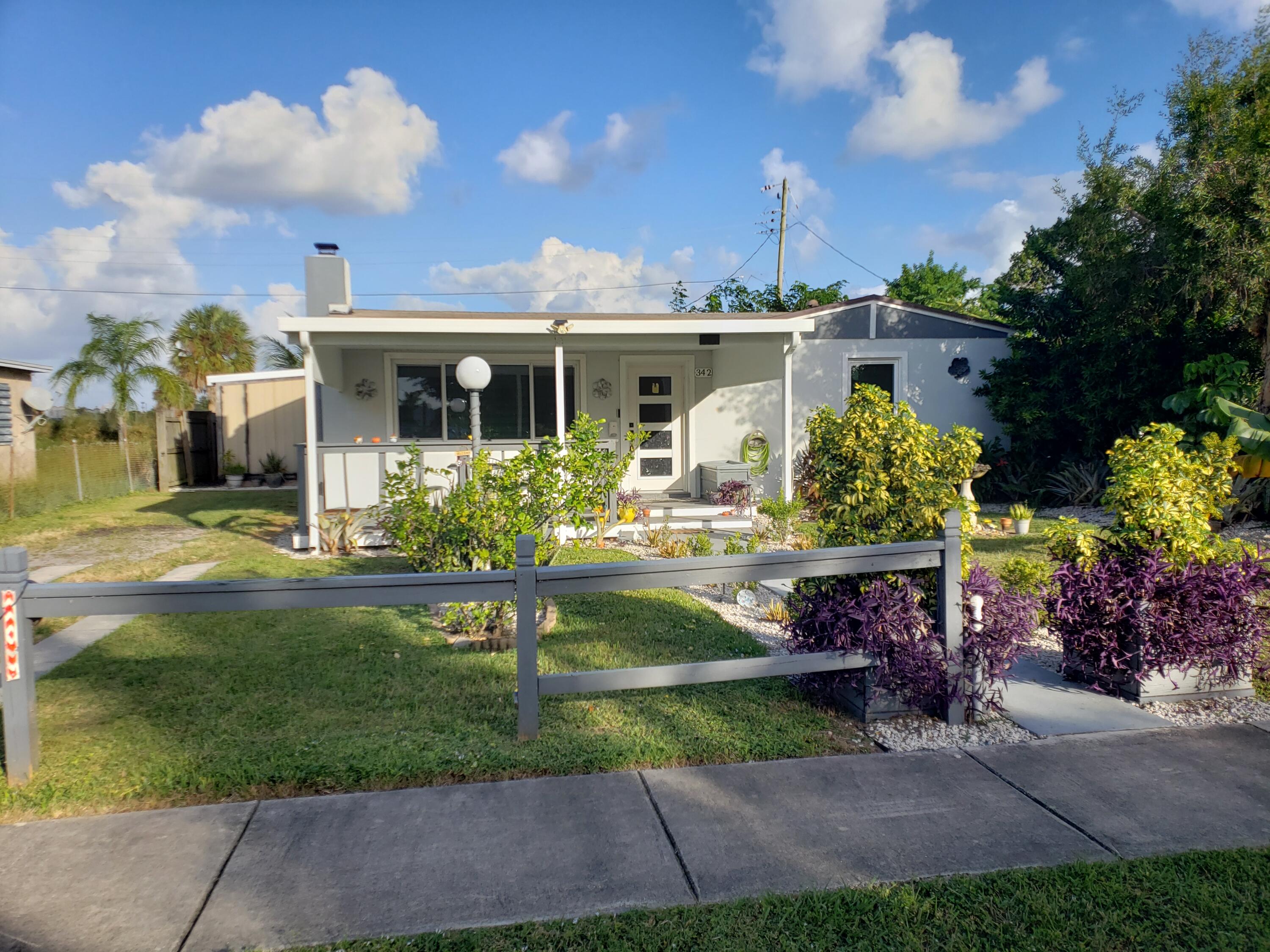 342 Hemlock Road West Palm Beach, FL 33409 - Photo 28 of 28 20231027_170830