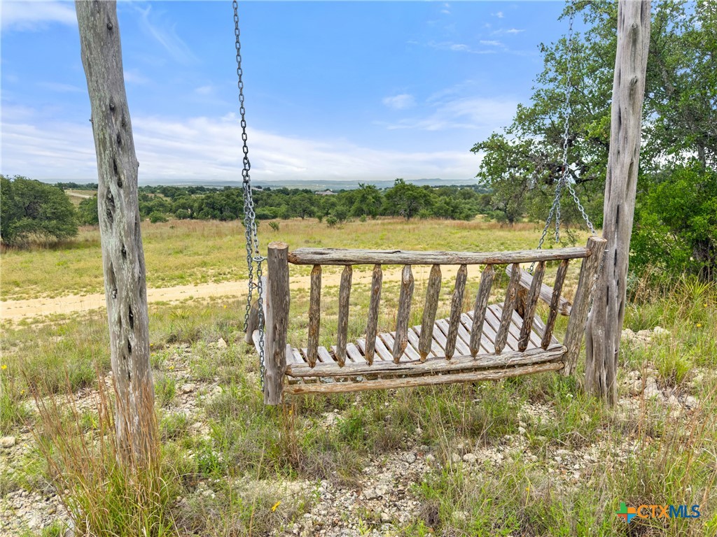 428 Summit Spring Lane Johnson City, TX 78636 - Photo 19 of 33