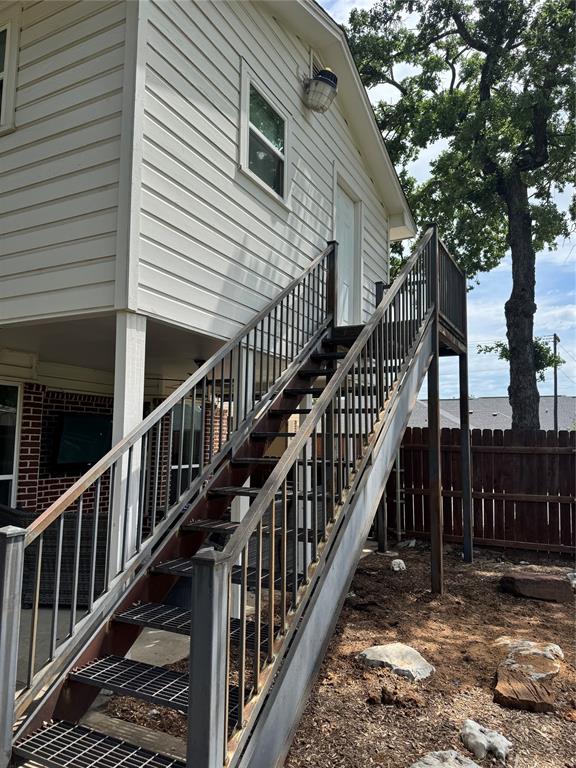 105 Perkins Road Krugerville, TX 76227 - Photo 4 of 10
