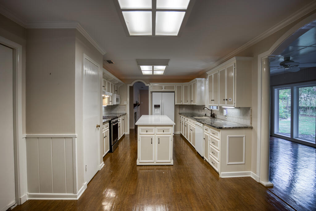 20 Sunset Road Palestine, TX 75801 - Photo 7 of 44 Gallery Image 7