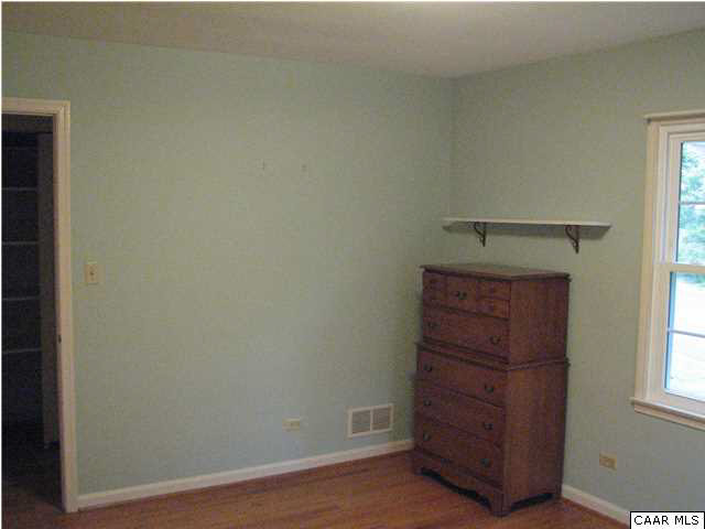 104 Surrey Road Charlottesville, VA 22901 - Photo 20 of 27 Gallery Image 20