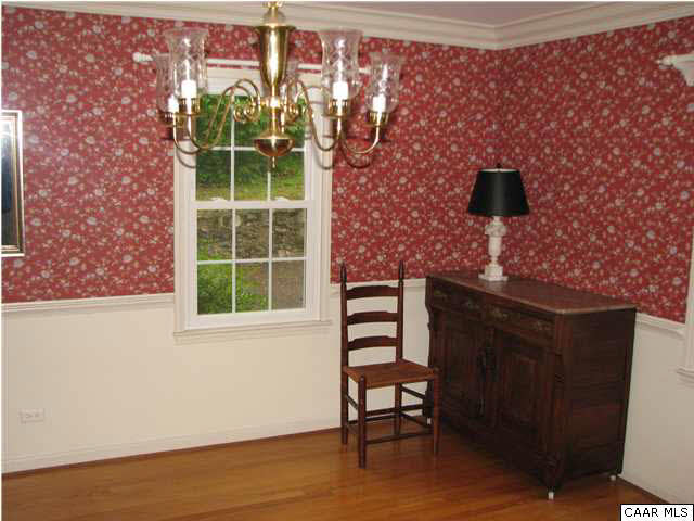 104 Surrey Road Charlottesville, VA 22901 - Photo 8 of 27 Gallery Image 8