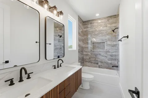 $449,900 | 161 B Fain Street, Nashville, TN 37210