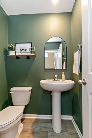 $334,900 | 1103 Briar Gln Court, Unit 1103, Hampshire, IL 60140