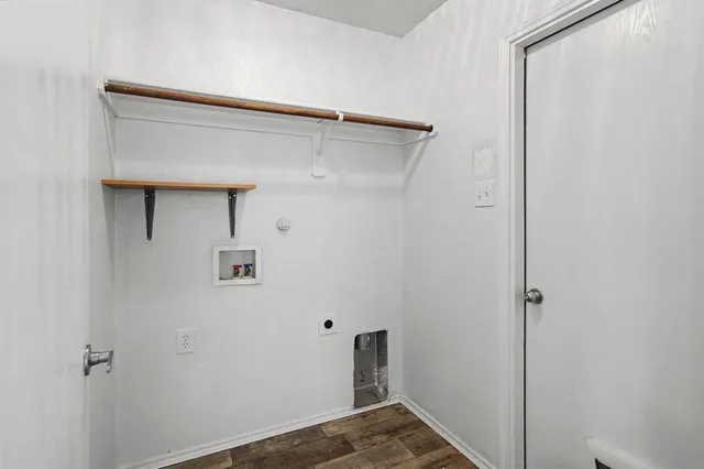 $2,000 | 10925 Caldwell Lane, Fort Worth, TX 76179