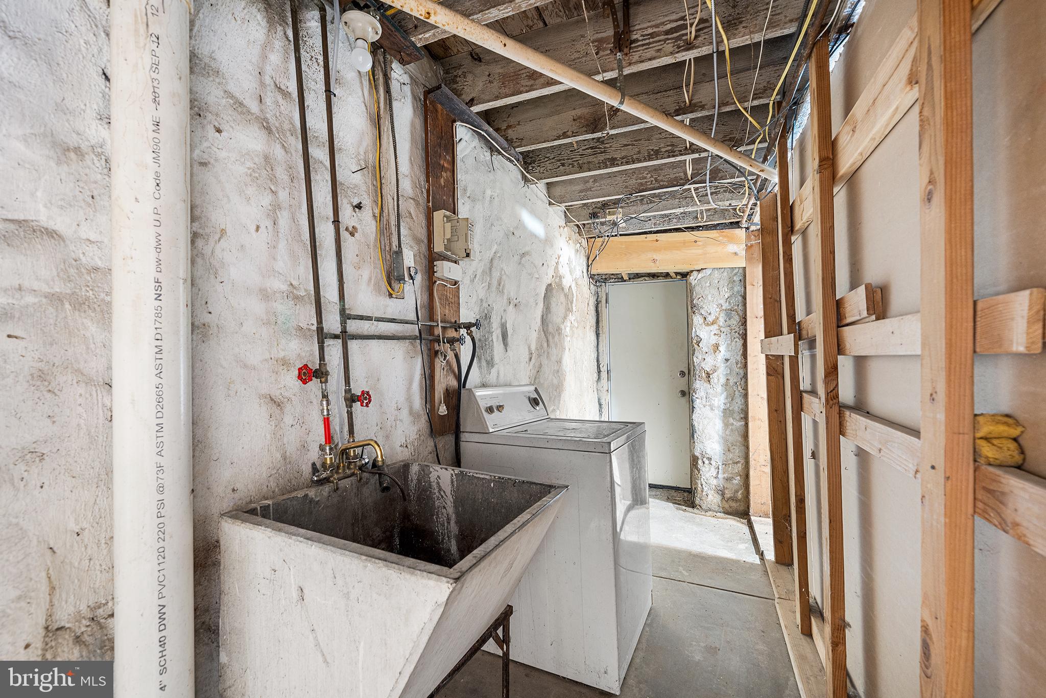 7273 Guilford Road Upper Darby, PA 19082 - Photo 19 of 22 Gallery Image 19