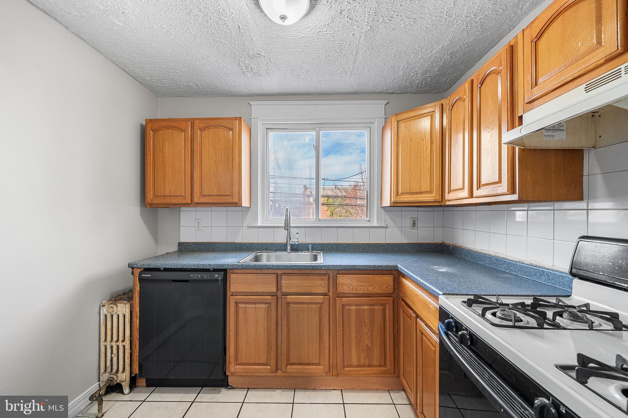 7273 Guilford Road Upper Darby, PA 19082 - Photo 10 of 22 Gallery Image 10