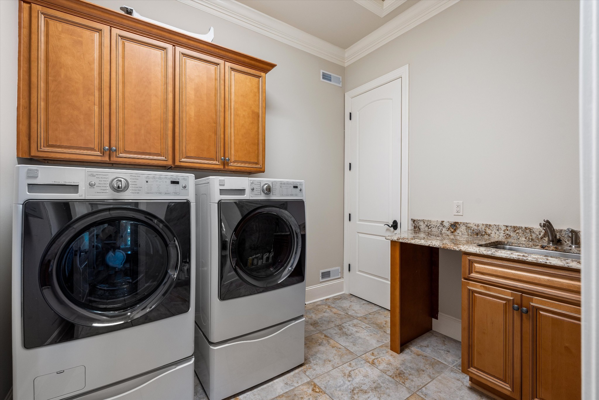 1521 Registry Row Arrington, TN 37014 - Photo 27 of 54 a view of a kitchen with washer and dryer