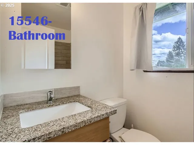 $499,900 | 15544 Northeast Couch Street, Portland, OR 97230