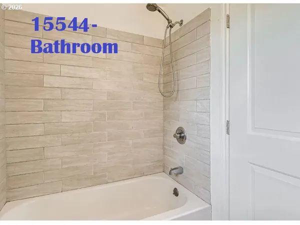 $489,000 | 15544 Northeast Couch Street, Portland, OR 97230