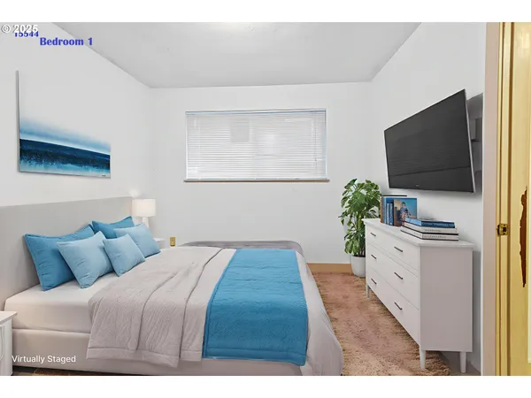 $489,000 | 15544 Northeast Couch Street, Portland, OR 97230