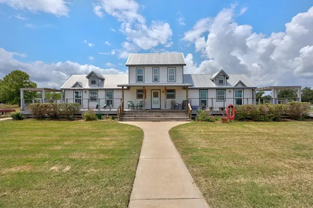 $669,000 | 2980 Rabbs Prairie Road, La Grange, TX 78945