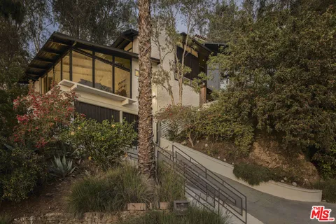 $2,525,000 | 2055 North Gramercy Place, Los Angeles, CA 90068