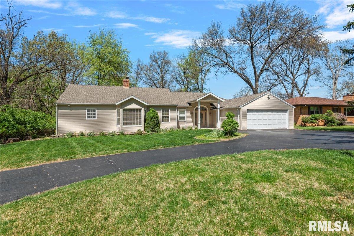 41 West Hazel Dell Lane Springfield, IL 62703 - Photo 1 of 61