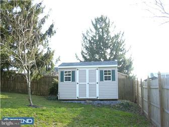 1400 Brooke Road Pottstown, PA 19464 - Photo 3 of 12 Exterior Back