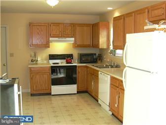 1400 Brooke Road Pottstown, PA 19464 - Photo 5 of 12 Kitchen