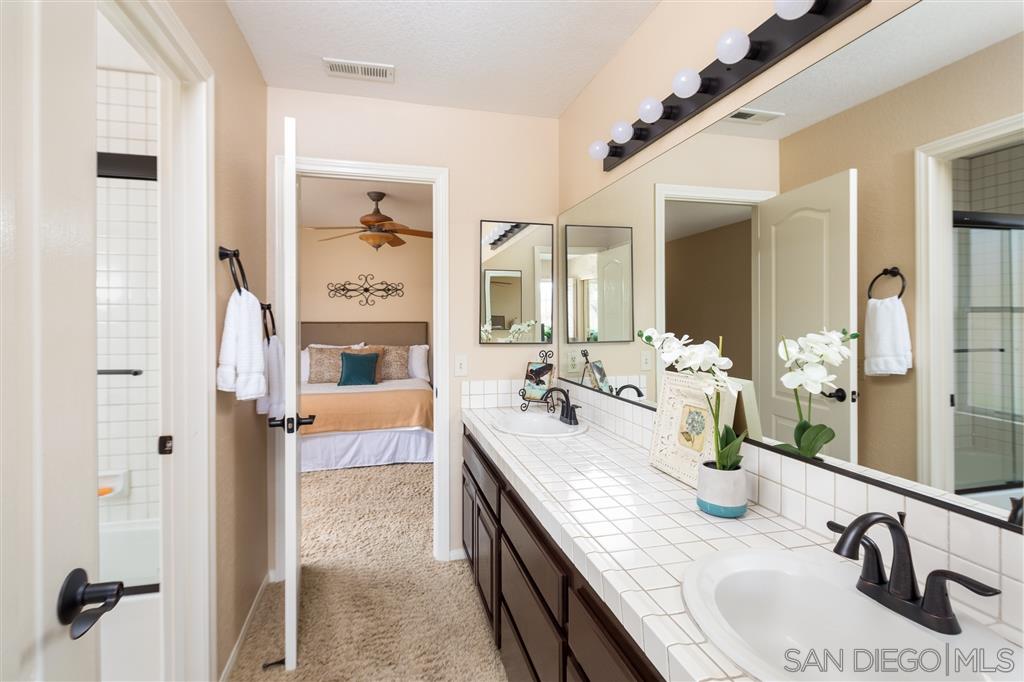 15476 Markar Road Poway, CA 92064 - Photo 14 of 25