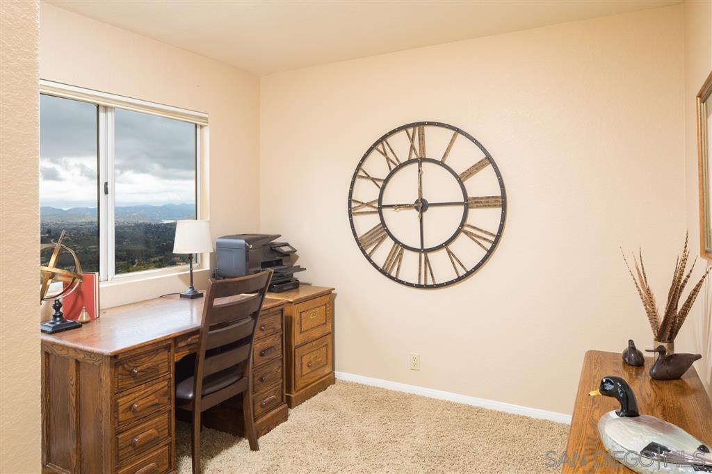 15476 Markar Road Poway, CA 92064 - Photo 16 of 25