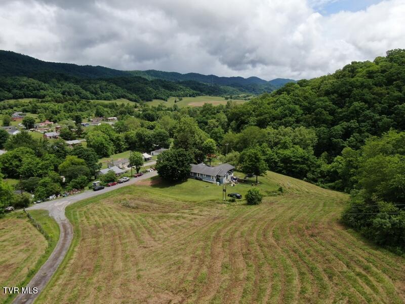 290 Snyder Ridge Road Rose Hill, VA 24281 - Photo 19 of 48 bb85c96b-029f-4c05-9454-07e3d4a1679f