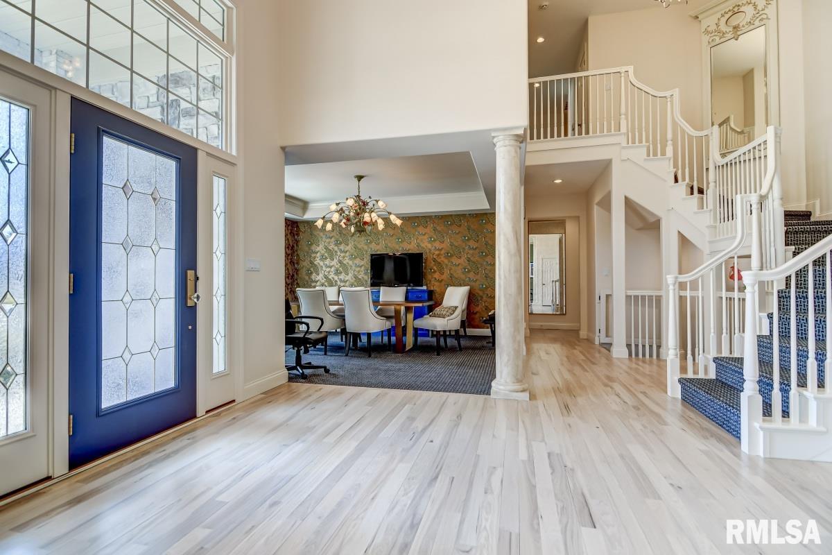 1310 Churchill Road Springfield, IL 62702 - Photo 5 of 49