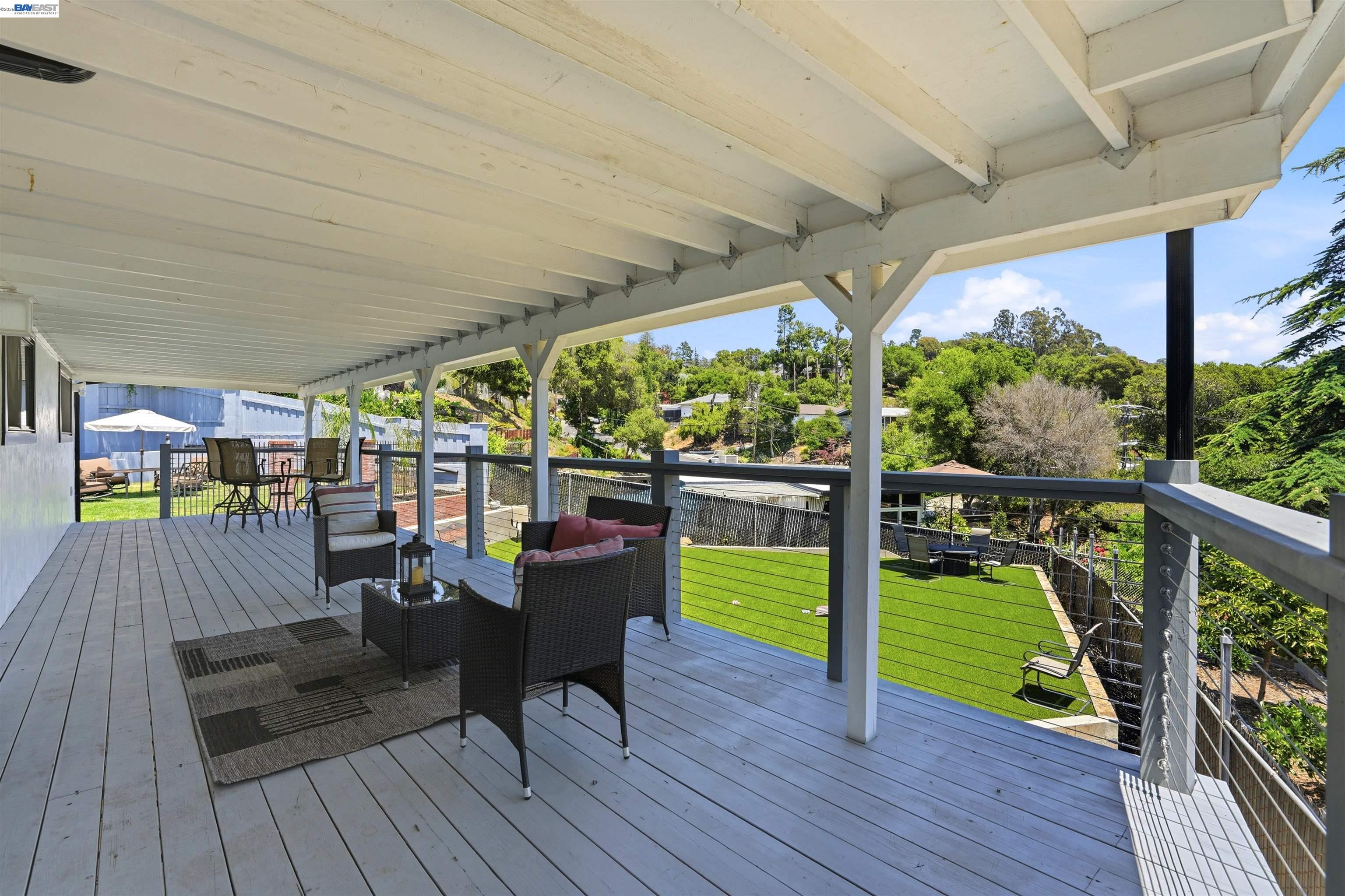 3910 Oak Hill Road Oakland, CA 94605 - Photo 22 of 28