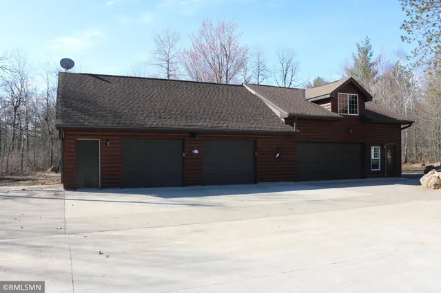 $575,000 | 14638 Highway 70, Pine City, MN 55063