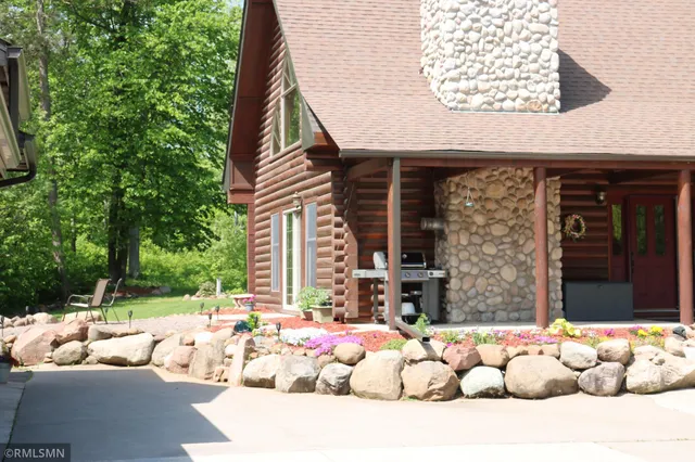 $575,000 | 14638 Highway 70, Pine City, MN 55063