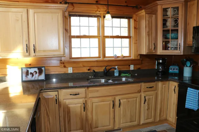 $575,000 | 14638 Highway 70, Pine City, MN 55063