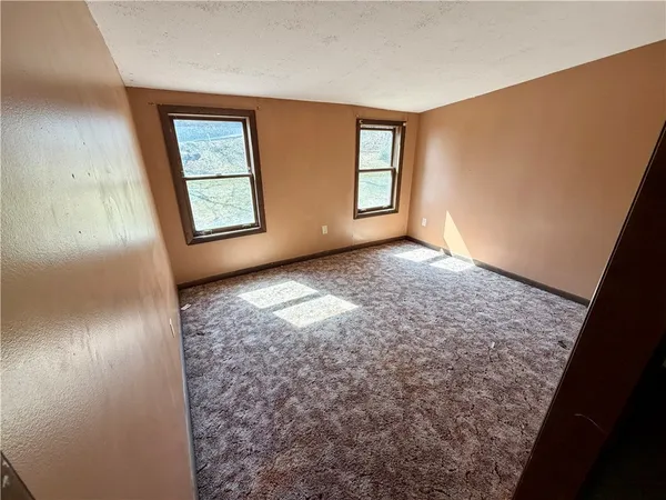 $65,000 | 268-270 East 4th Street, Corning, NY 14830