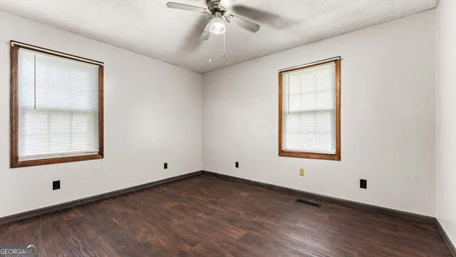 $300,000 | 163 Portland Circle, Aragon, GA 30104