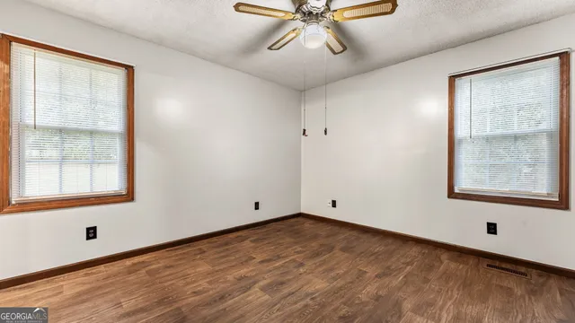 $300,000 | 163 Portland Circle, Aragon, GA 30104