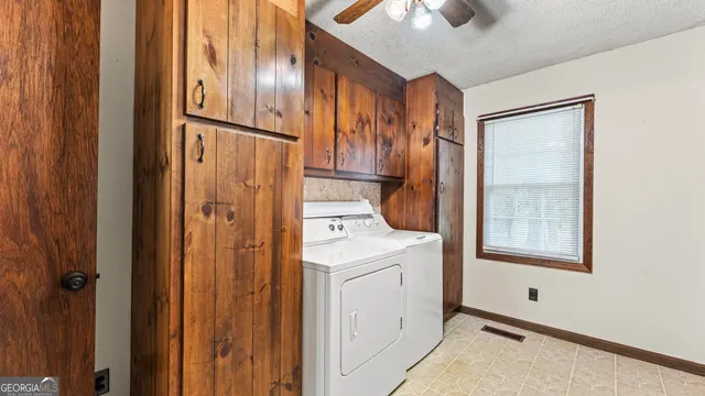 $300,000 | 163 Portland Circle, Aragon, GA 30104