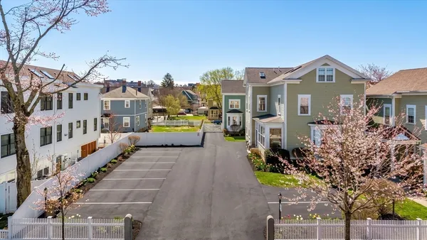 $534,900 | 121 East Cottage Street, Unit U4, Boston, MA 02125