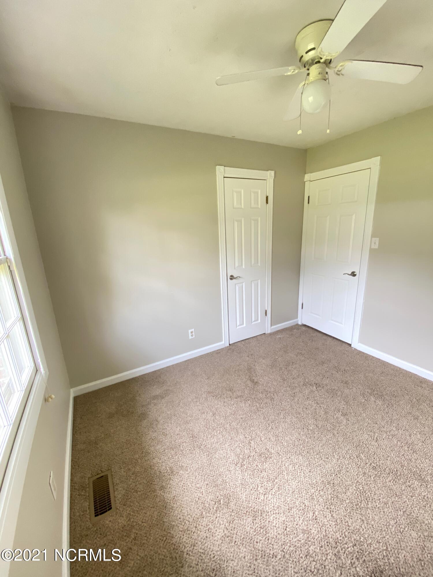 120 Sheffield Road Jacksonville, NC 28546 - Photo 13 of 37 13