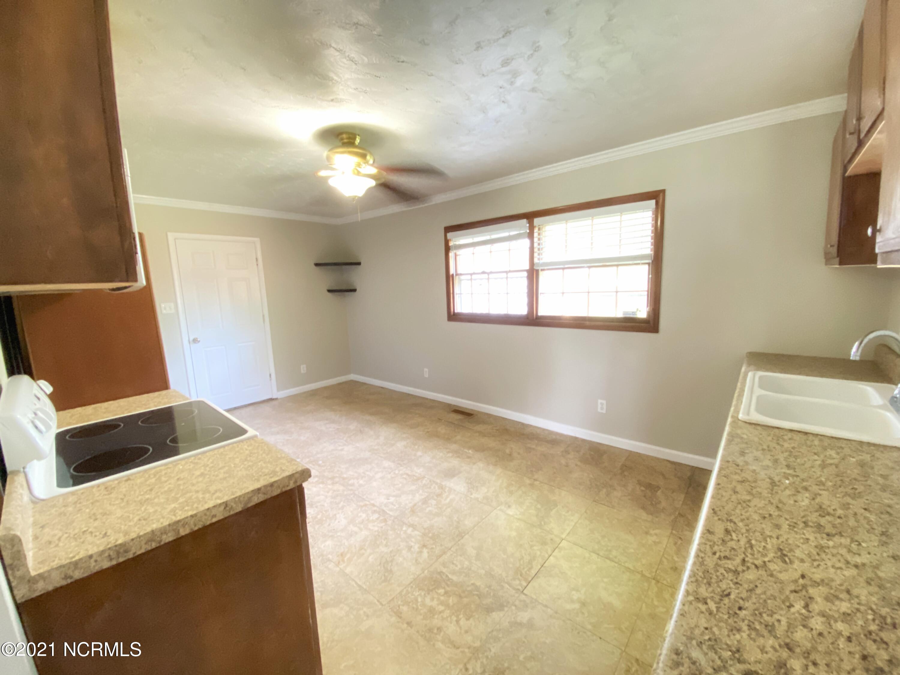 120 Sheffield Road Jacksonville, NC 28546 - Photo 26 of 37 26
