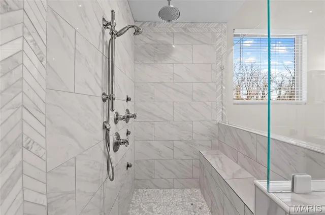 $875,000 | 3800 Tanzanite Trail, Edwardsville, IL 62025