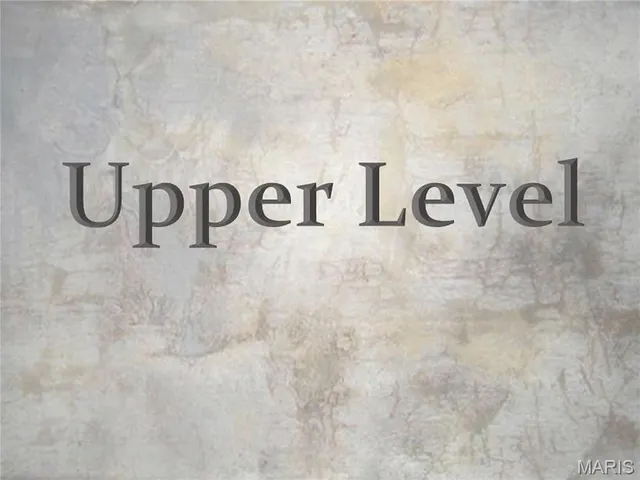 $875,000 | 3800 Tanzanite Trail, Edwardsville, IL 62025