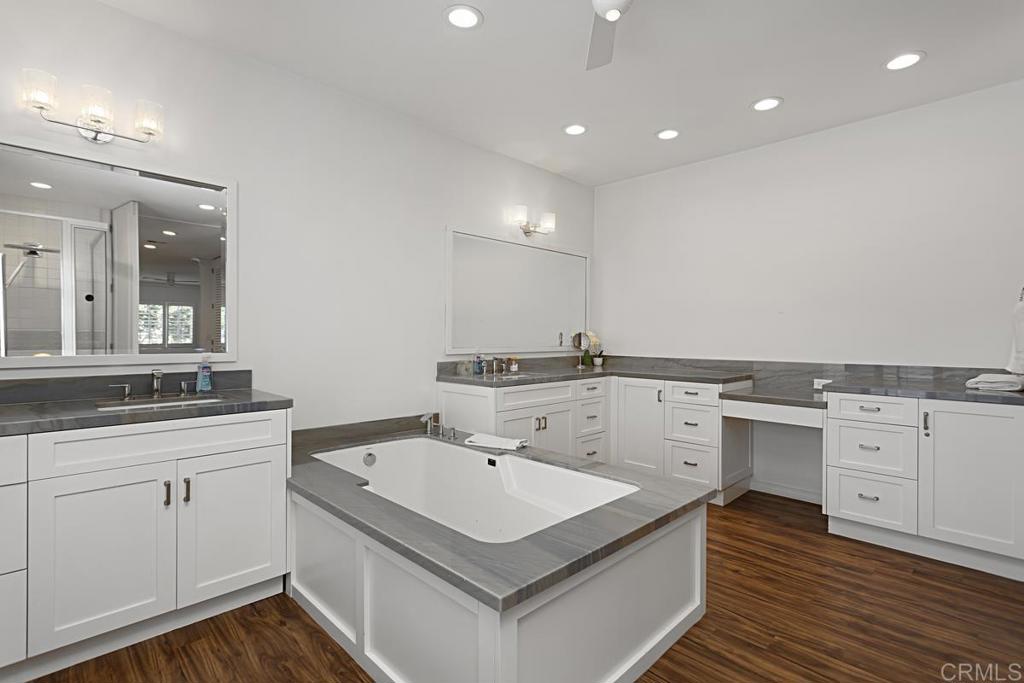 7429 Via De Fortuna Carlsbad, CA 92009 - Photo 29 of 47 a view of a kitchen counter space with wooden floor