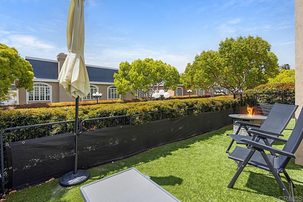 7429 Via De Fortuna Carlsbad, CA 92009 - Photo 34 of 47 a view of an chairs and table in patio