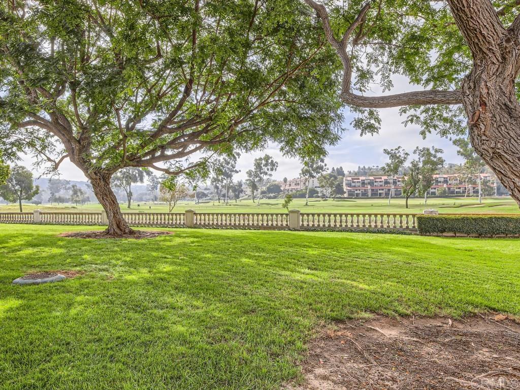 7429 Via De Fortuna Carlsbad, CA 92009 - Photo 37 of 47 a view of a park with large trees
