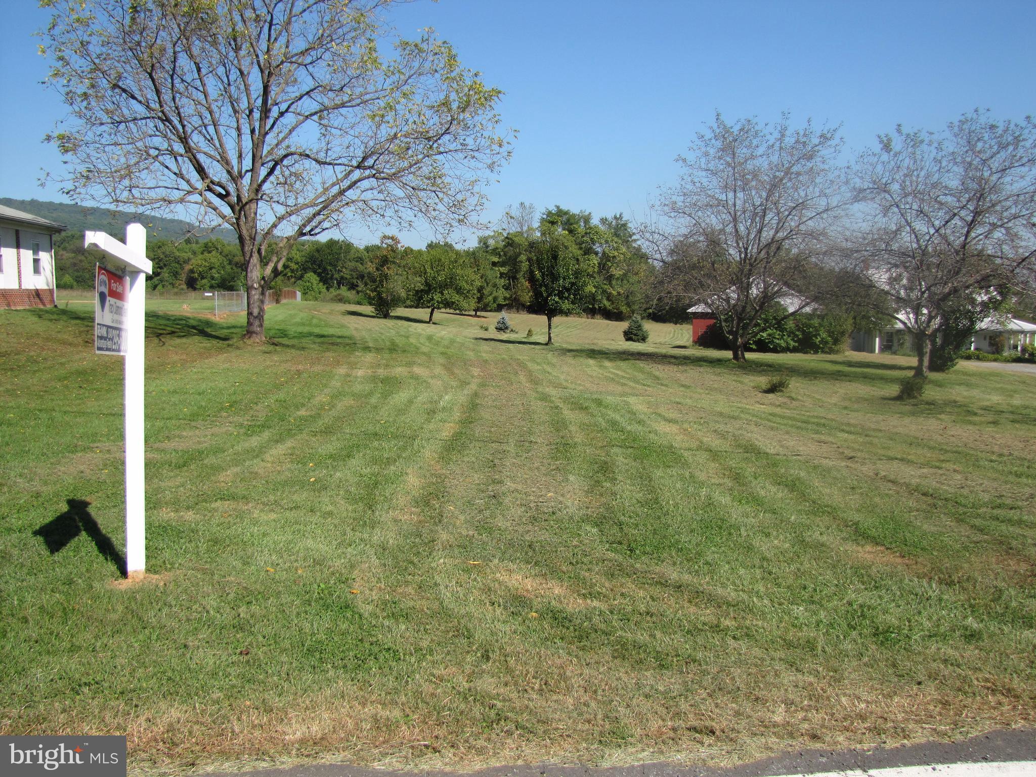 6636 Fish Hatchery Road Thurmont, MD 21788 - Photo 11 of 12 Entrance