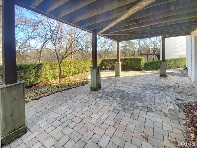 $485,000 | 326 Woodlawn Terrace Court, Ballwin, MO 63021