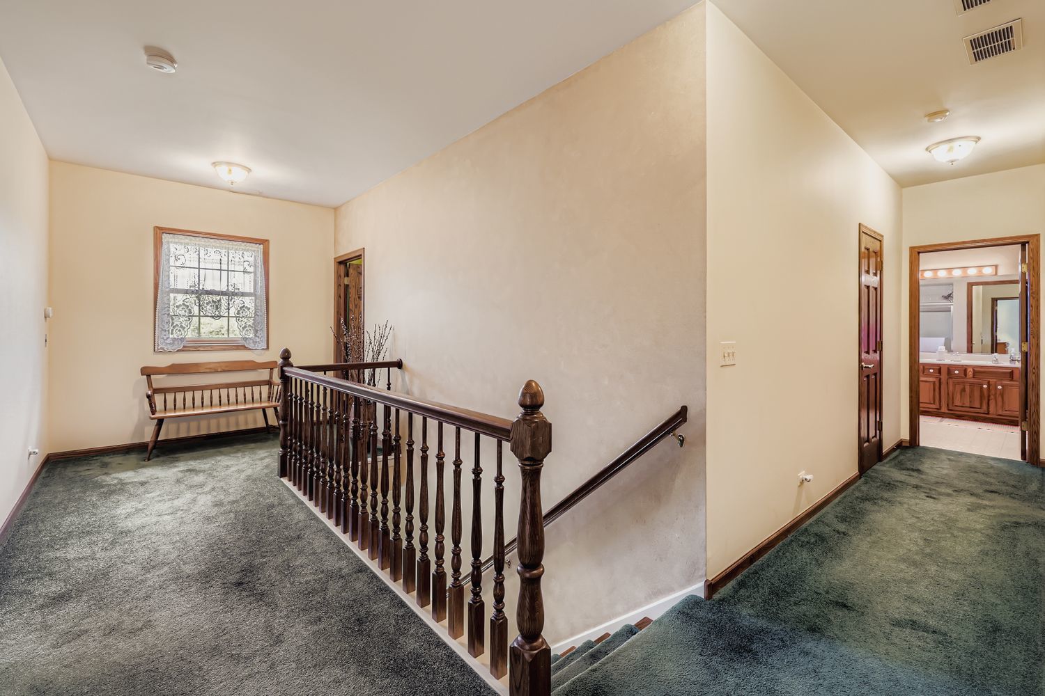 13N441 Coombs Road Elgin, IL 60124 - Photo 27 of 38 Gallery Image 27