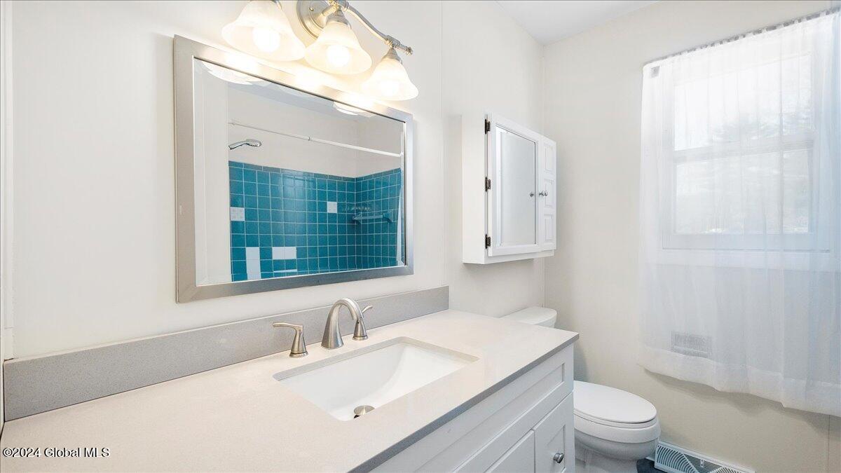 16 Carr Road Wilton, NY 12866 - Photo 15 of 40 17-P1120647