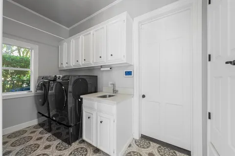 $1,225,000 | 5707 Preston Fairways Drive, Dallas, TX 75252