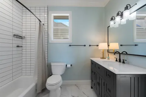 $1,225,000 | 5707 Preston Fairways Drive, Dallas, TX 75252