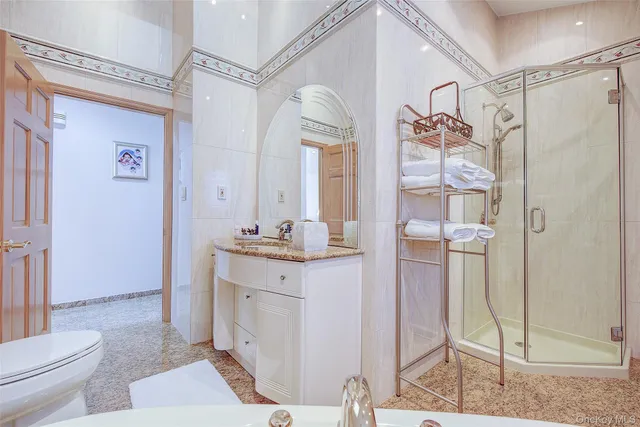 $1,375,000 | 81-03 161st Avenue | Rockwood Park