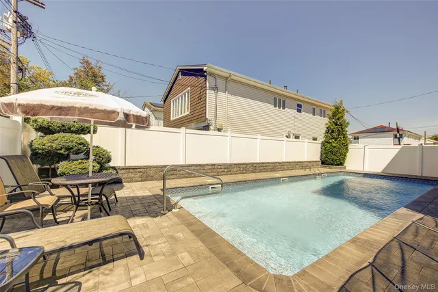 $1,375,000 | 81-03 161st Avenue | Rockwood Park