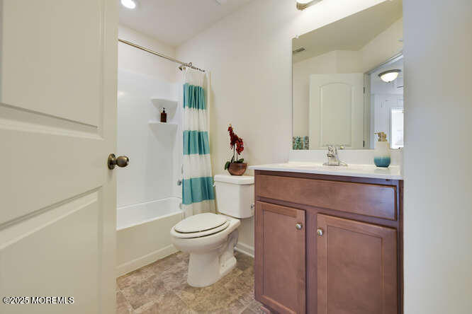 56 Iron Gate Road, Unit A Sicklerville, NJ 08081 - Photo 26 of 29 56 Iron Gate Road Sicklerville-small-027