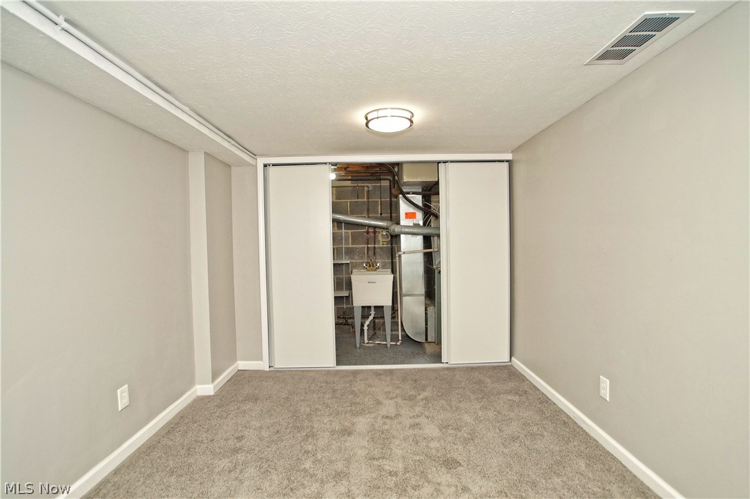 6468 State Road, Unit L9 Parma, OH 44134 - Photo 24 of 34